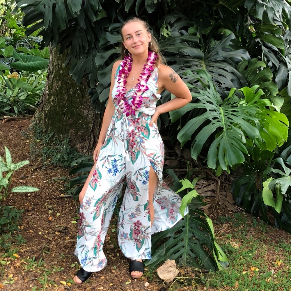 Beautiful Tropical Pattern Split Leg Romper - image 1